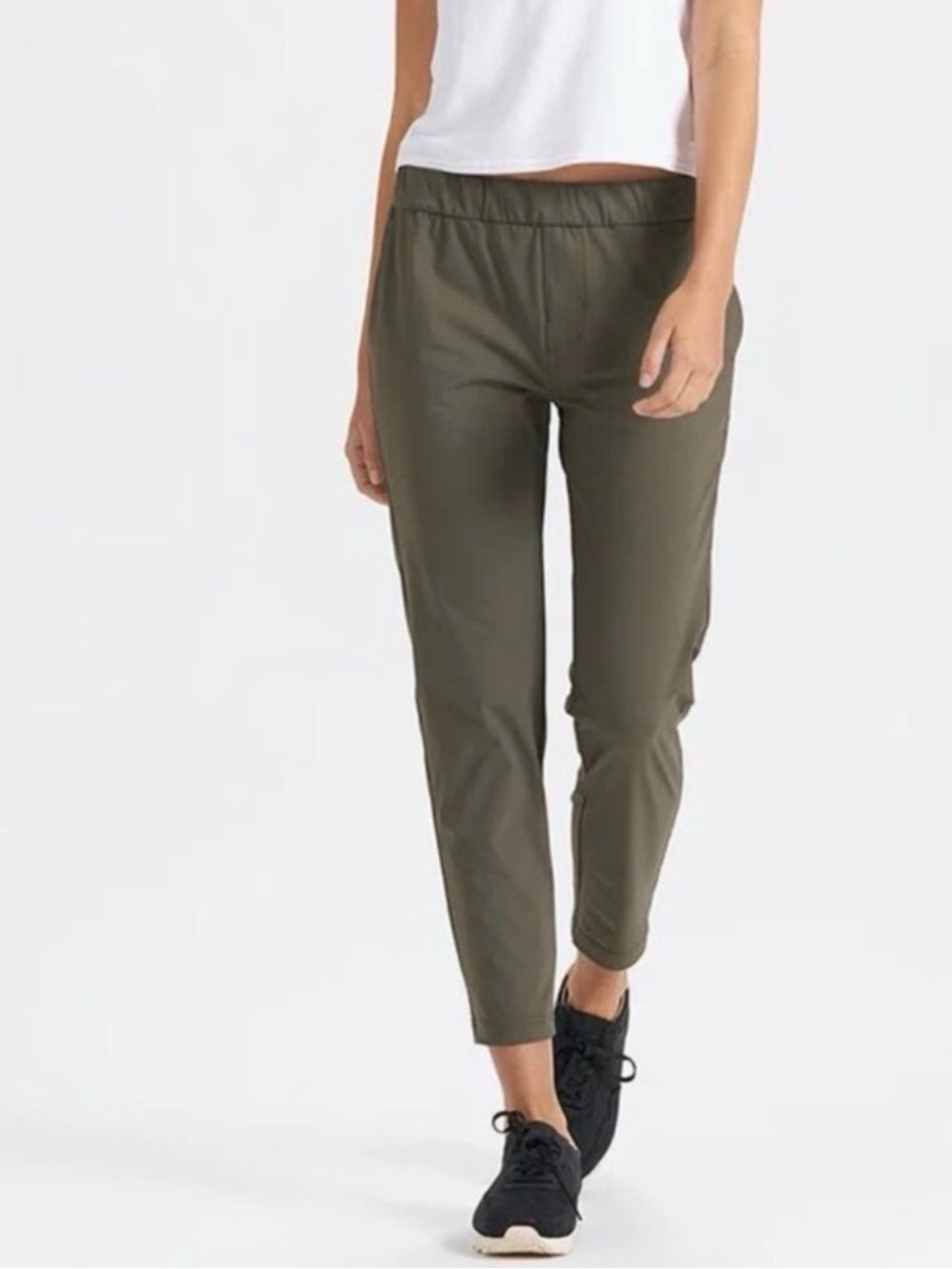 Vuori Olive miles high Jogger Pants